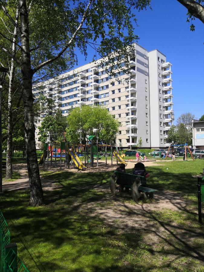 Lägenhet Apartament Przy Metrze
